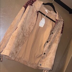 Hem & Thread Tan and Burgundy Floral Buttonup